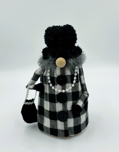 Lady in Black and White gnome