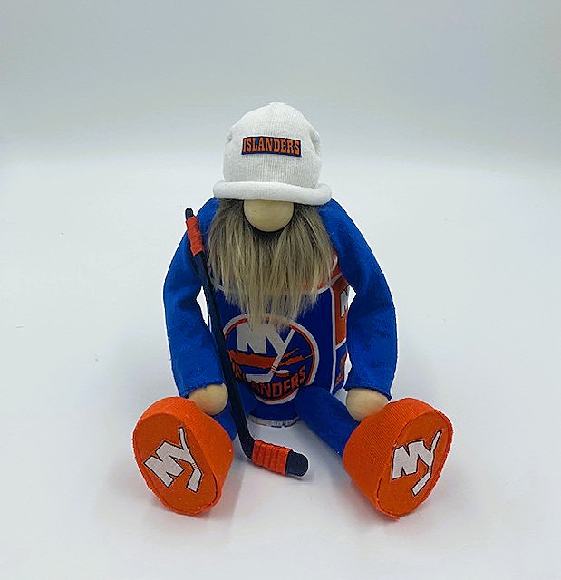 NY Islanders Hockey Gnome
