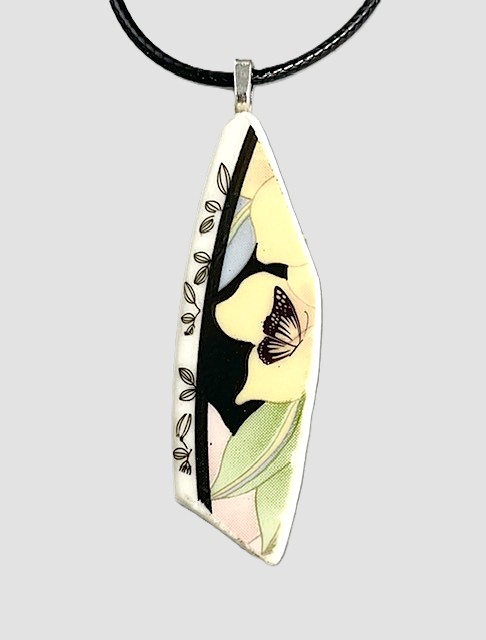 Leafy Flower Butterfly Necklace