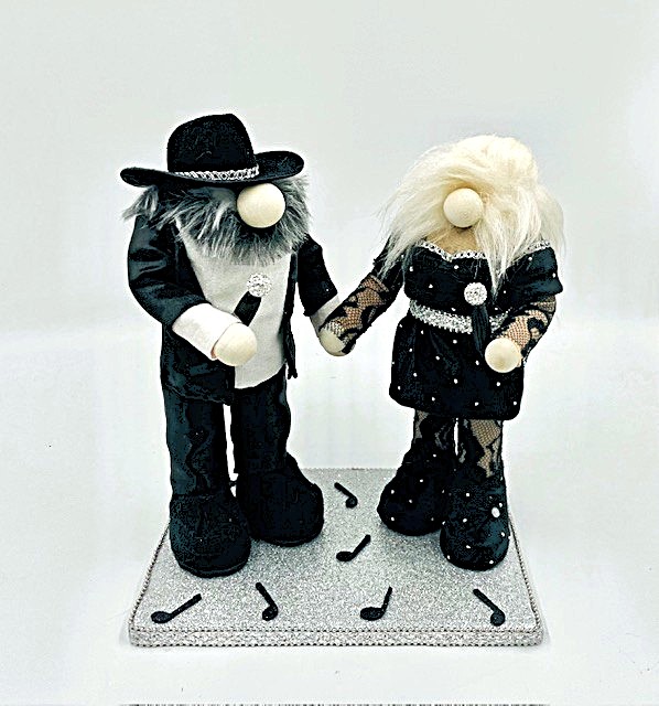 Dolly and Kenny Gnomes