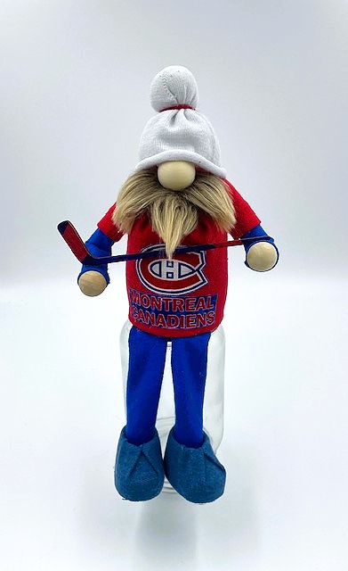 Montreal Canadiens Hockey Shelf Sitter Gnome